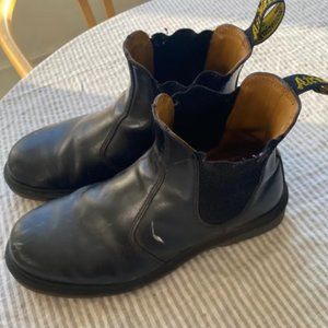 Dr. Martens Black Leather Chelsea Boots